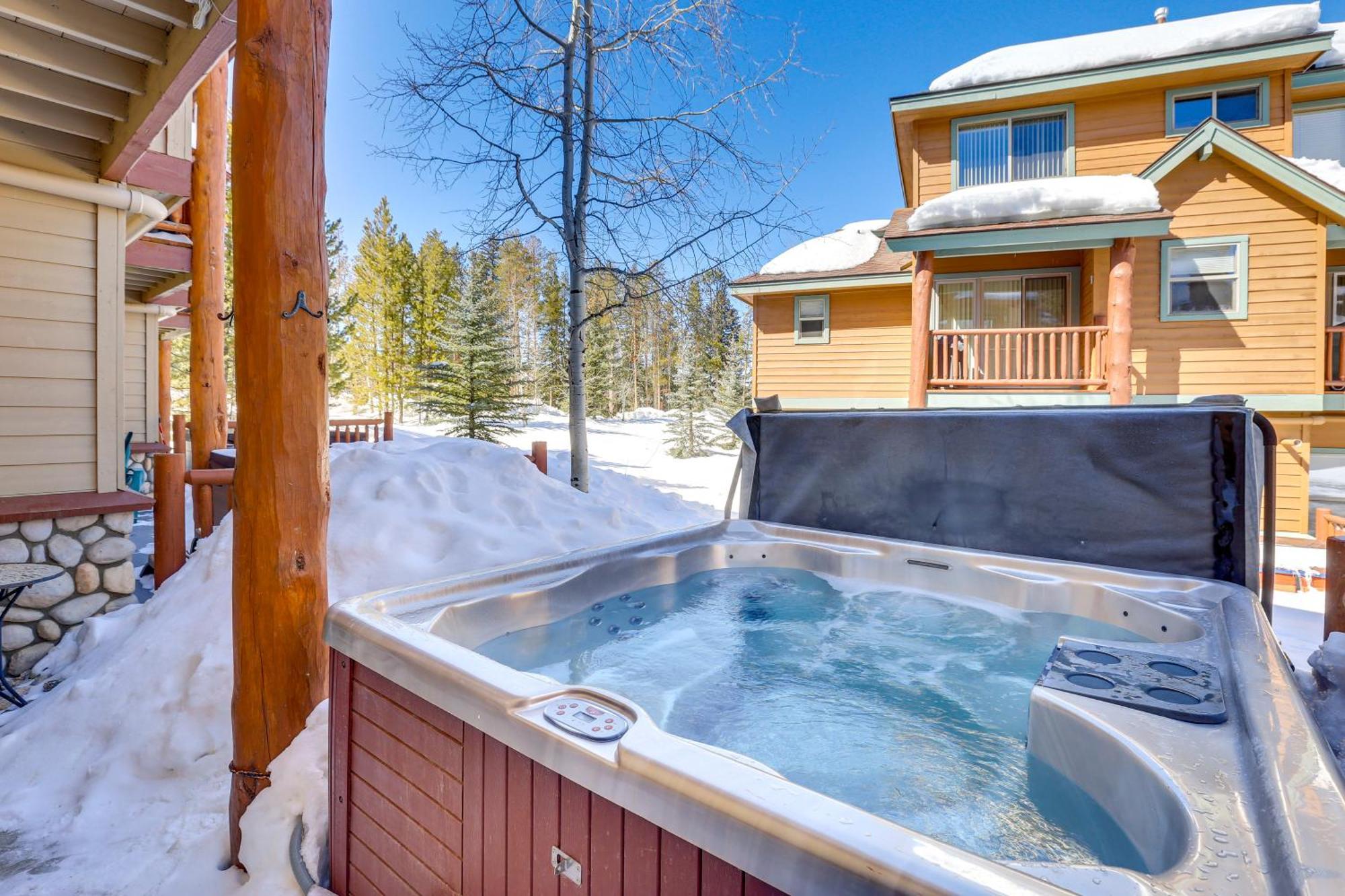 Airy Winter Park Gem With Private Outdoor Hot Tub! Villa Luaran gambar