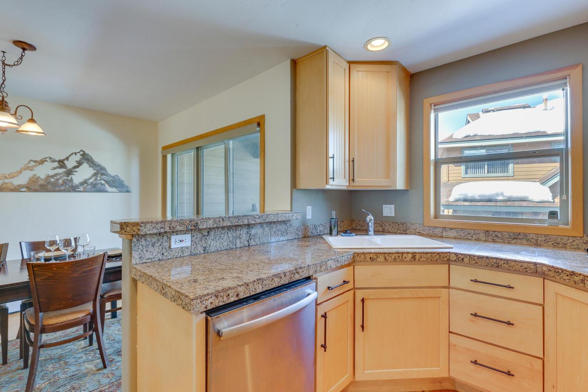 Airy Winter Park Gem With Private Outdoor Hot Tub! Villa Luaran gambar
